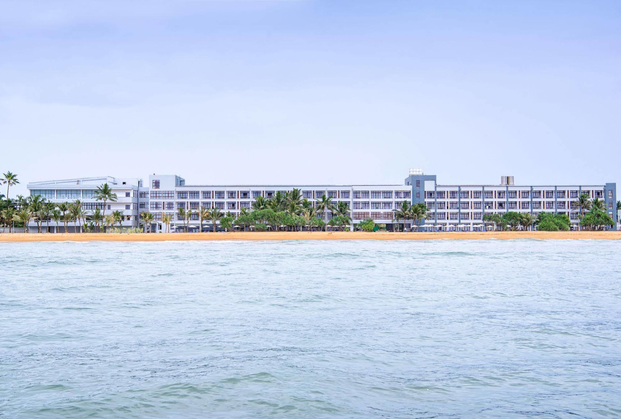 Jie Jie Beach Hotel Wadduwa Exterior foto