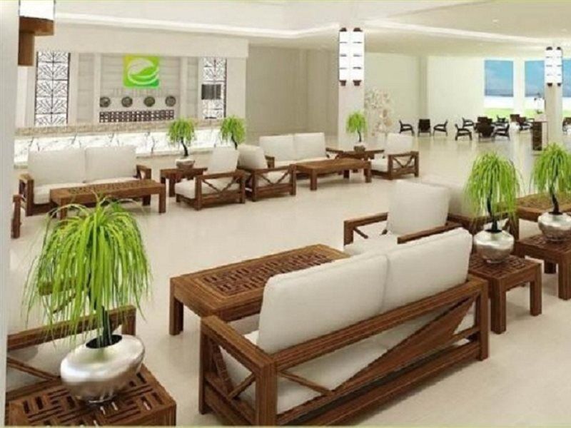 Jie Jie Beach Hotel Wadduwa Exterior foto